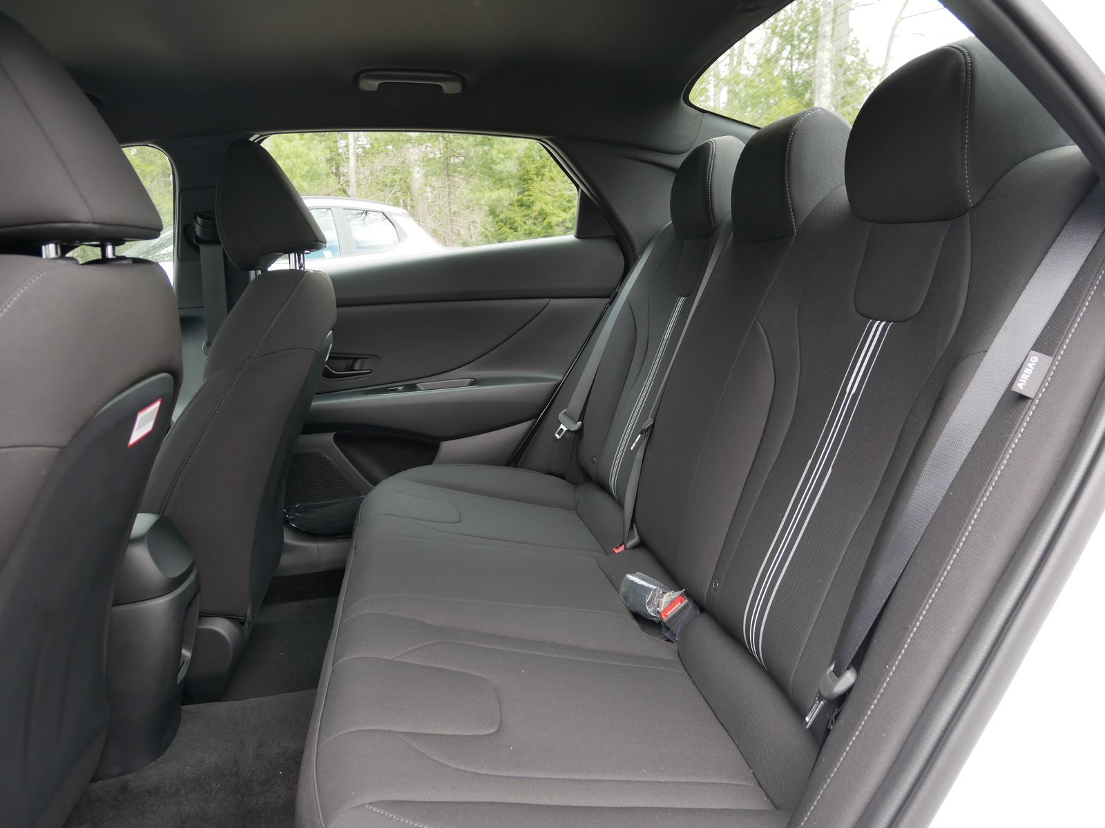 2025 Hyundai Elantra Blue - Photo 9
