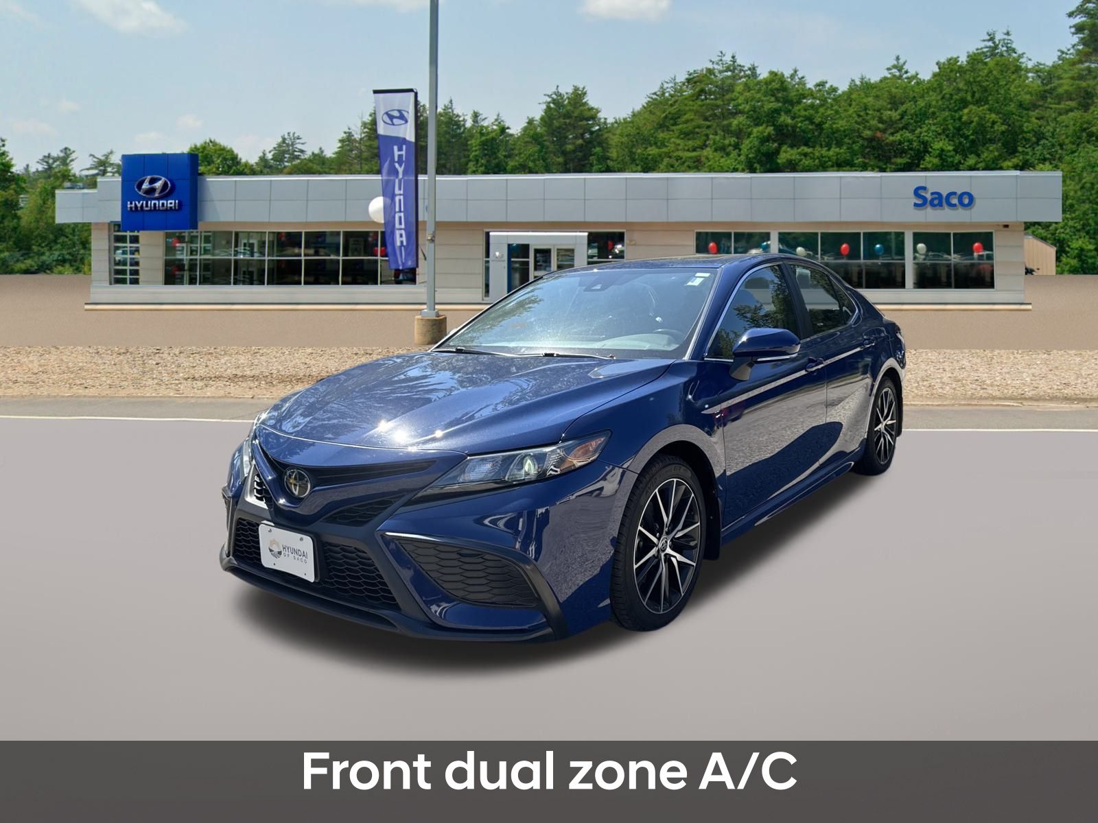 2023 Toyota Camry SE photo 2