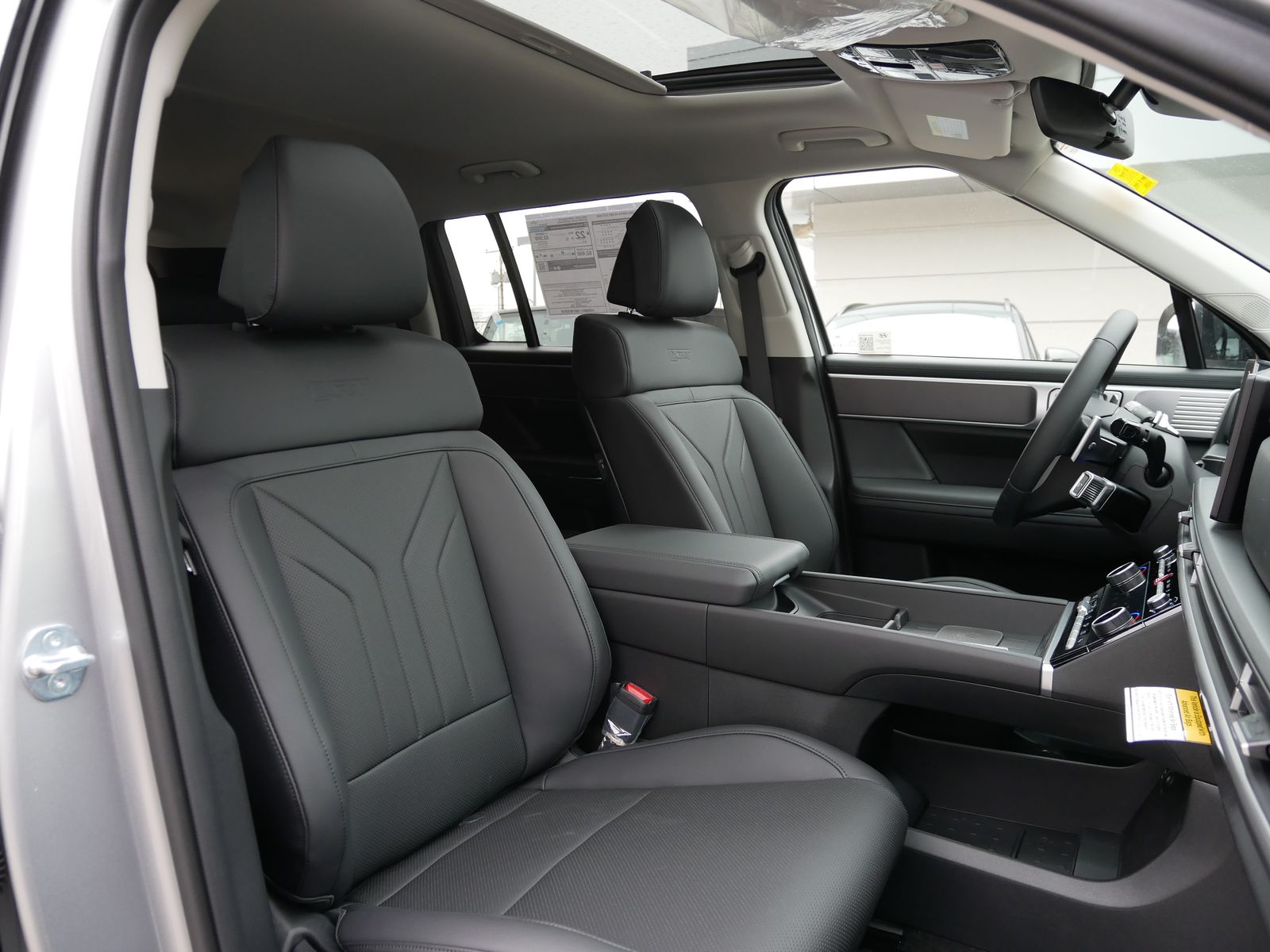 2025 Hyundai Santa Fe XRT - Photo 13