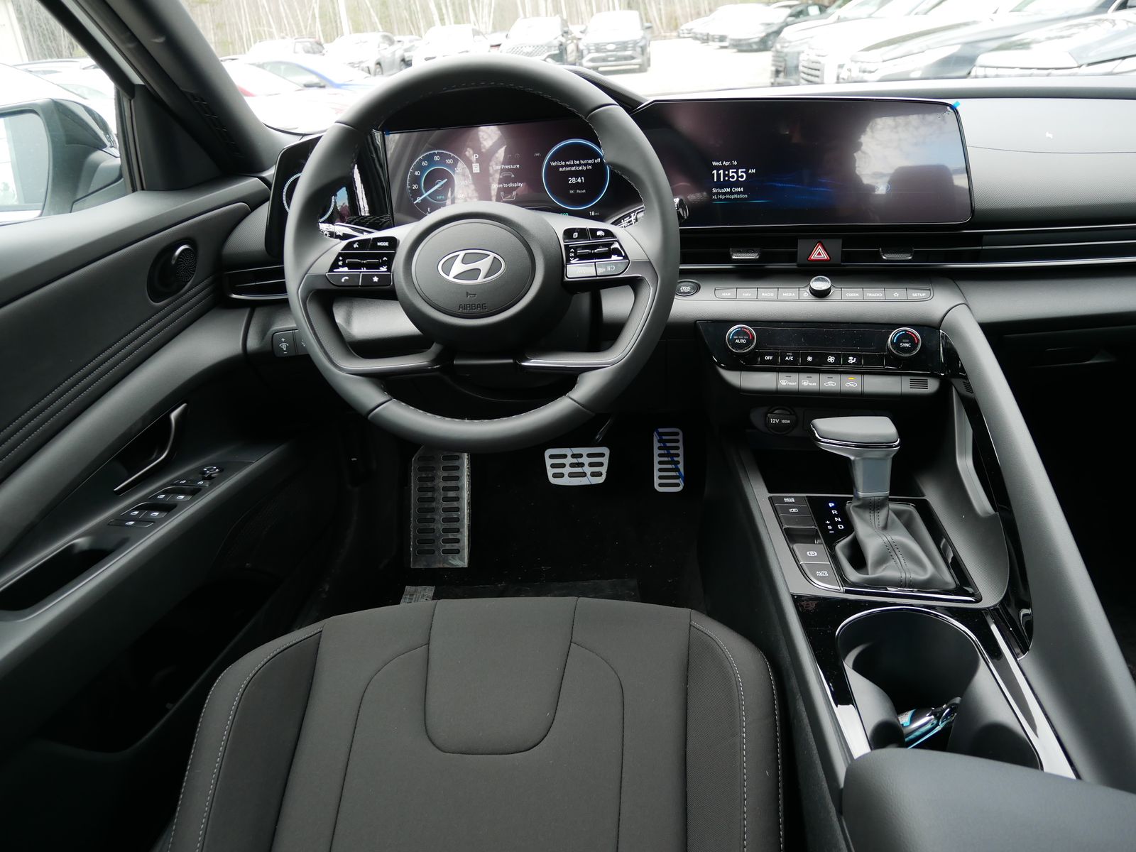 2025 Hyundai Elantra Blue - Photo 8