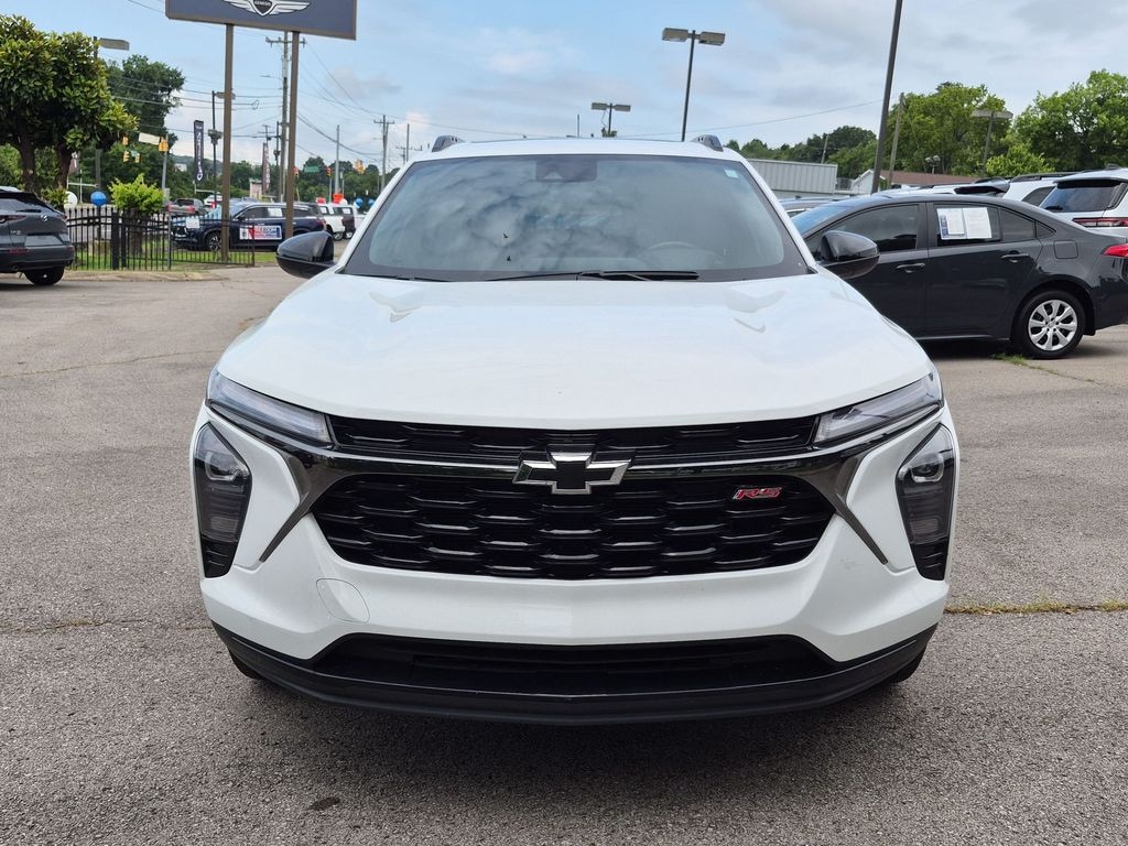 Used 2025 Chevrolet Trax 2RS SUV