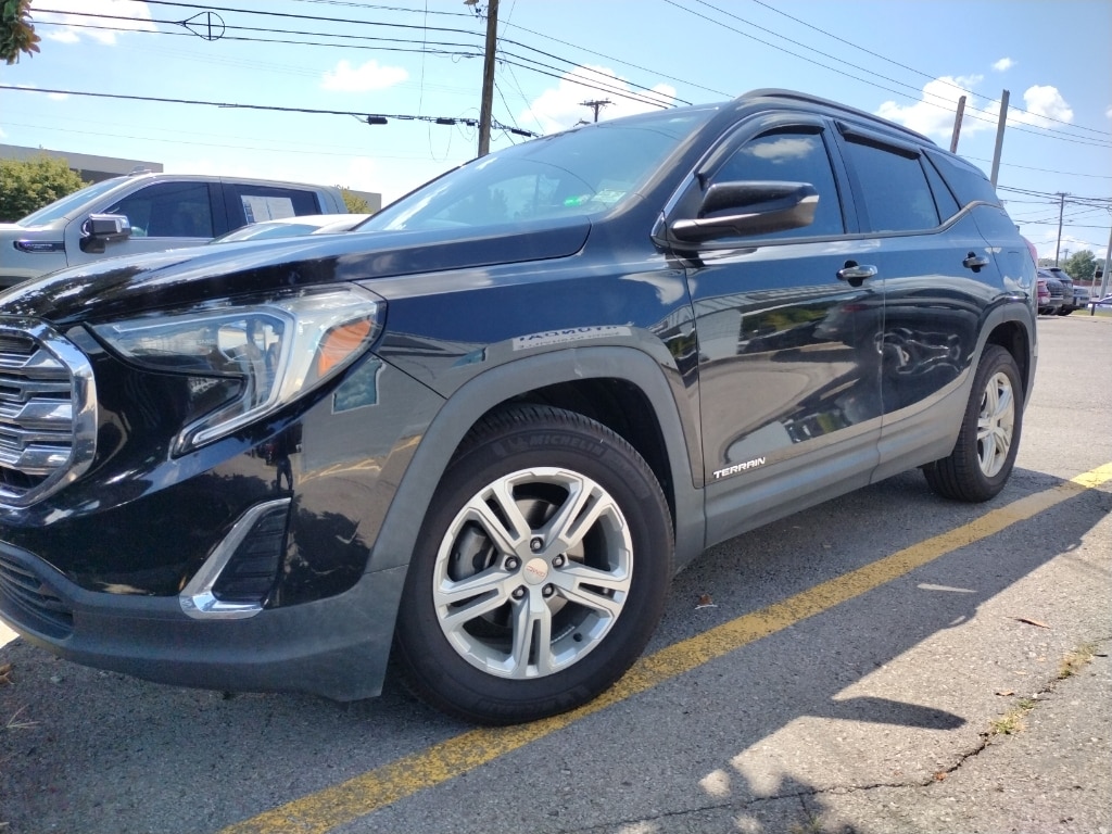 Used 2018 GMC Terrain SLE SUV