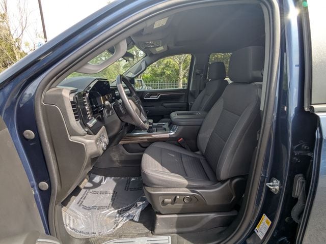 2022 Chevrolet Silverado 1500 RST - Photo 16