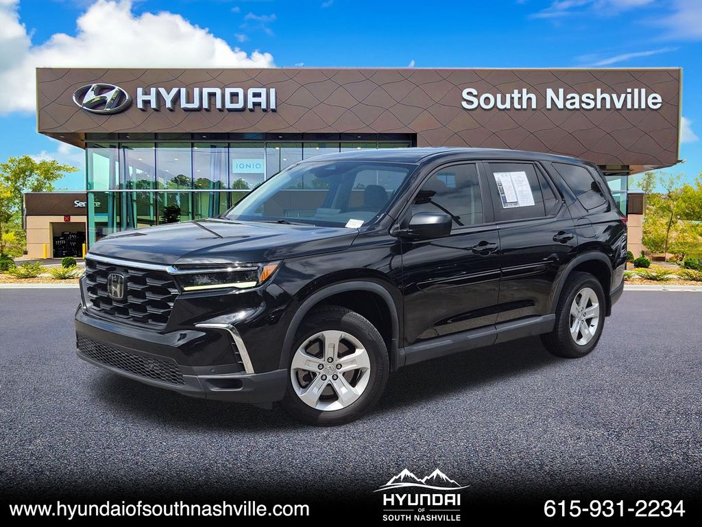 Used 2023 Honda Pilot LX