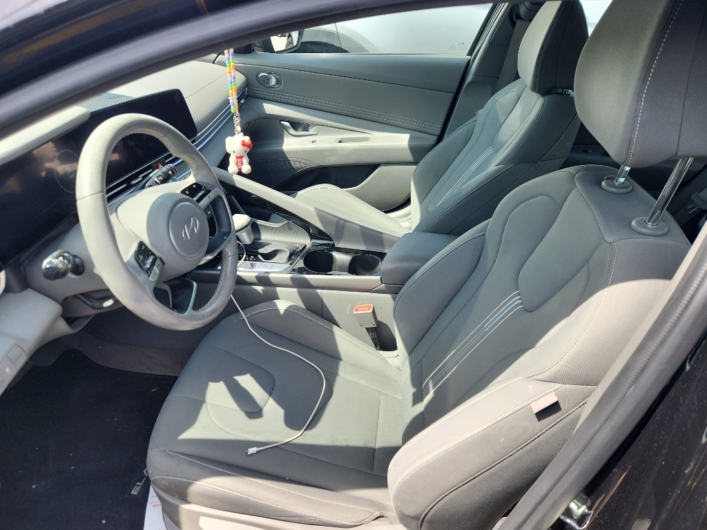Used 2024 Hyundai Elantra SEL Convenience Package