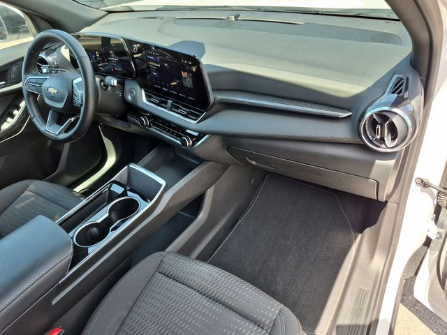 2025 Chevrolet Equinox LT - Photo 22