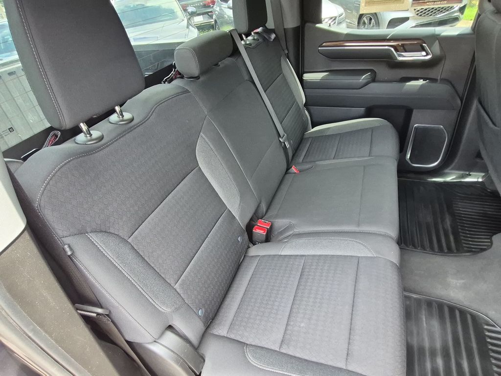 2023 Chevrolet Silverado 1500 LT - Photo 20