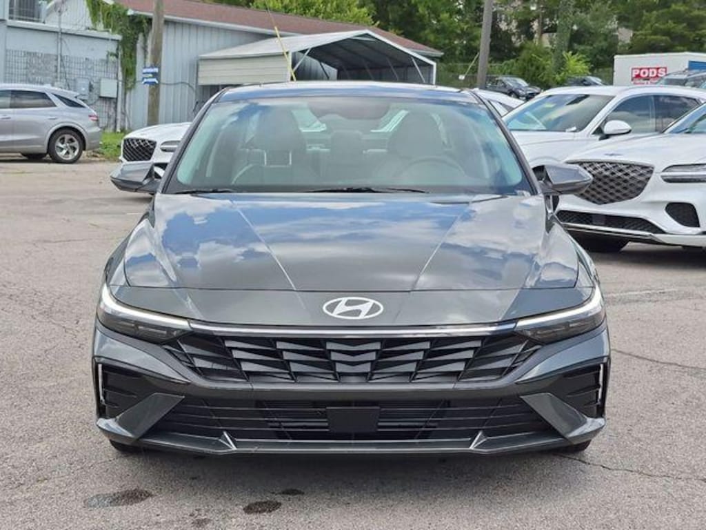 New 2026 Hyundai Elantra Limited Sedan