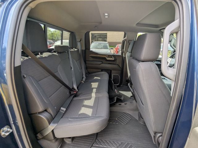 2022 Chevrolet Silverado 1500 RST - Photo 20
