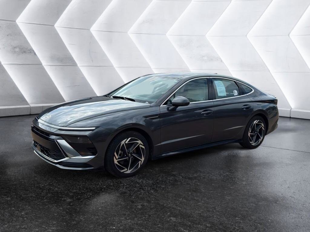 2024 Hyundai Sonata SEL Convenience photo 2