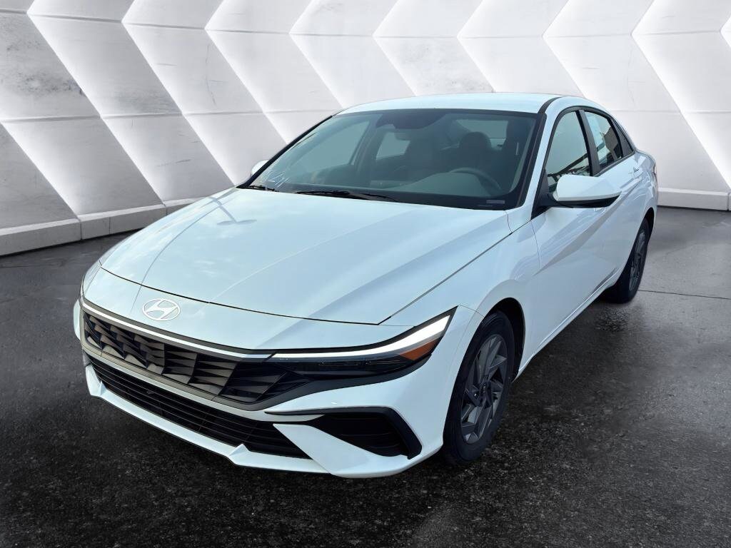 2024 Hyundai Elantra Hybrid Blue photo 2