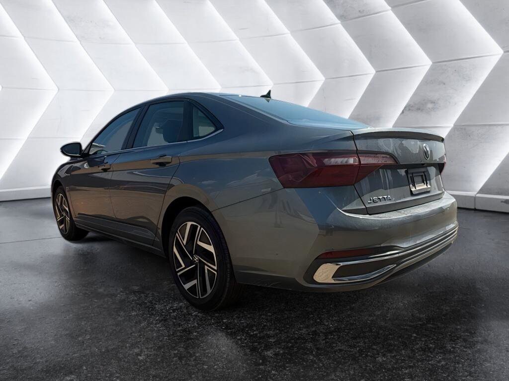 2024 Volkswagen Jetta SEL photo 3