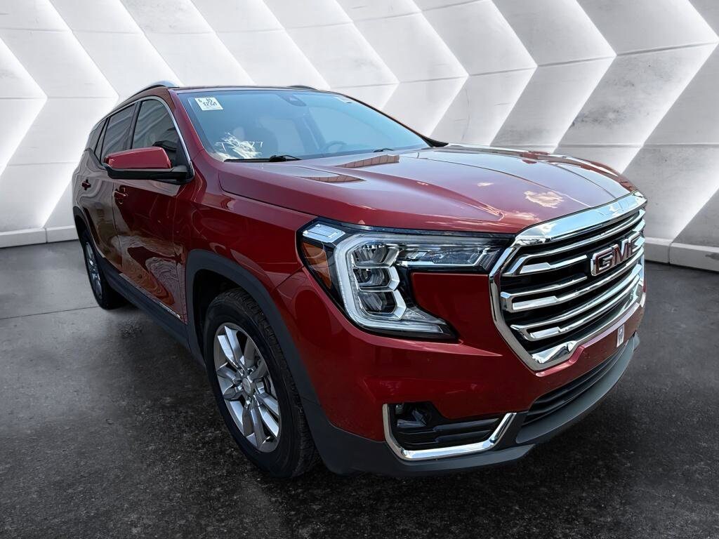 2022 Gmc Terrain SLT photo 2