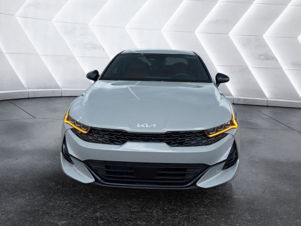 2024 Kia K5 GT-Line photo 3
