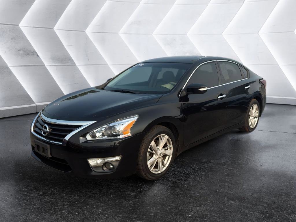 Used 2014 Nissan Altima SL with VIN 1N4AL3APXEC124362 for sale in Tuscumbia, AL