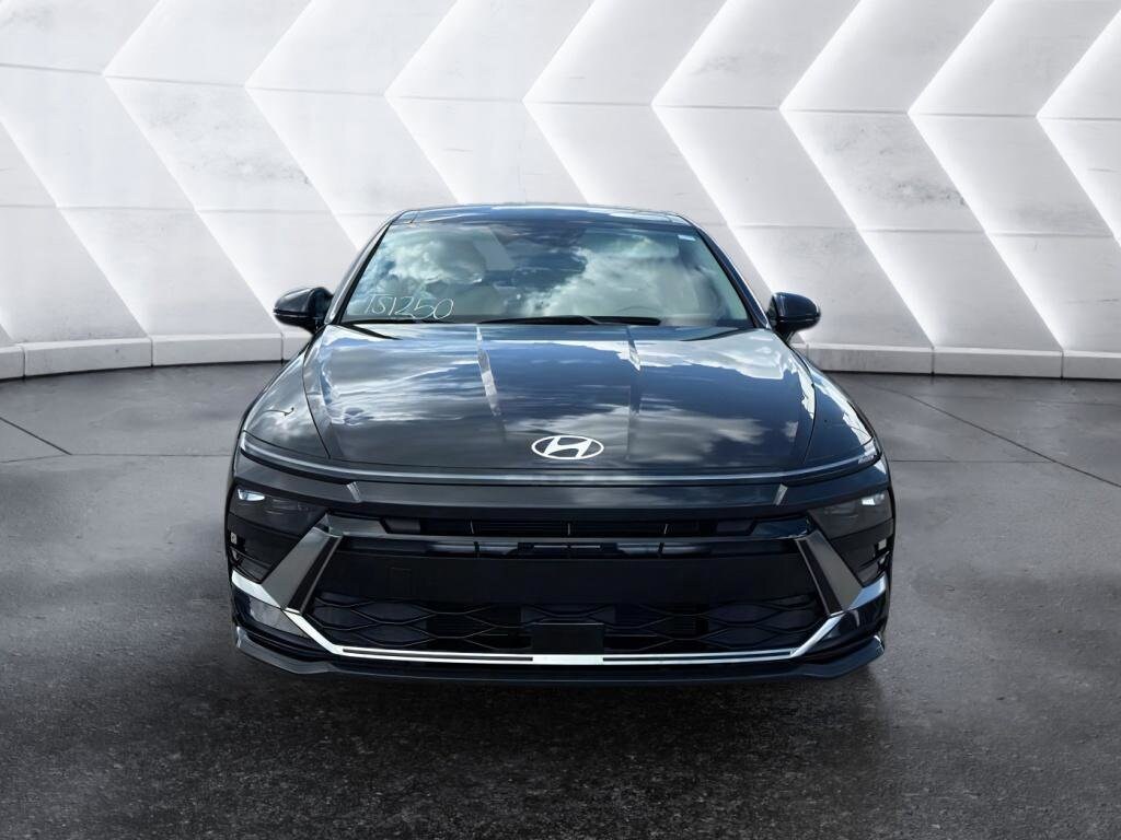 2024 Hyundai Sonata SEL Convenience photo 3
