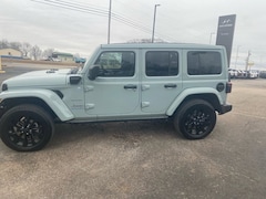 2024 Jeep Wrangler 4xe Sahara SUV