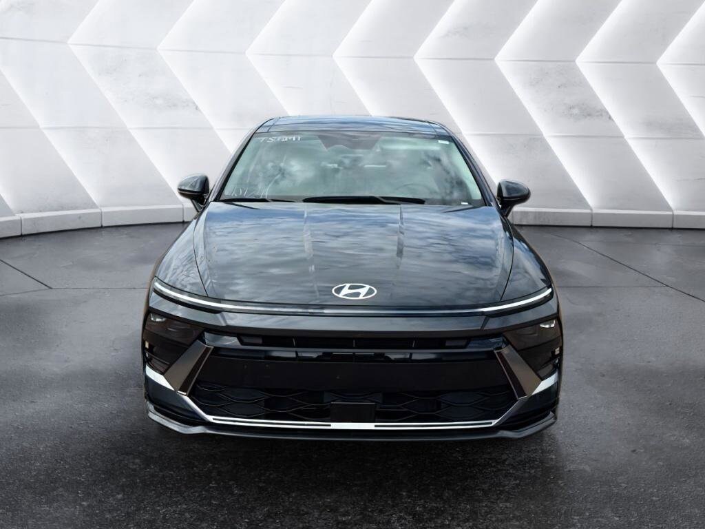 2024 Hyundai Sonata SEL Convenience photo 3