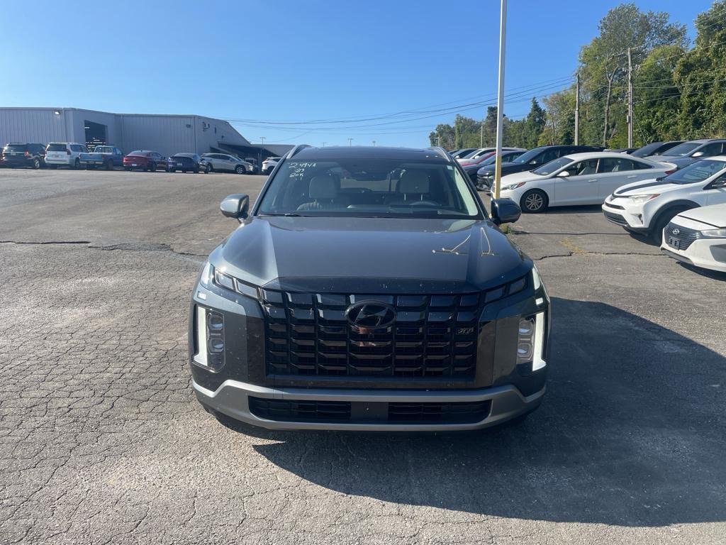 Used 2023 Hyundai Palisade Limited with VIN KM8R54GE4PU538555 for sale in Tuscumbia, AL