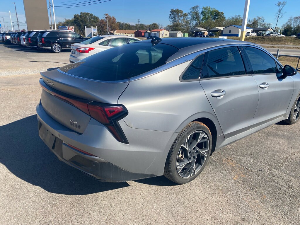 2025 Kia K5 GT-Line photo 4