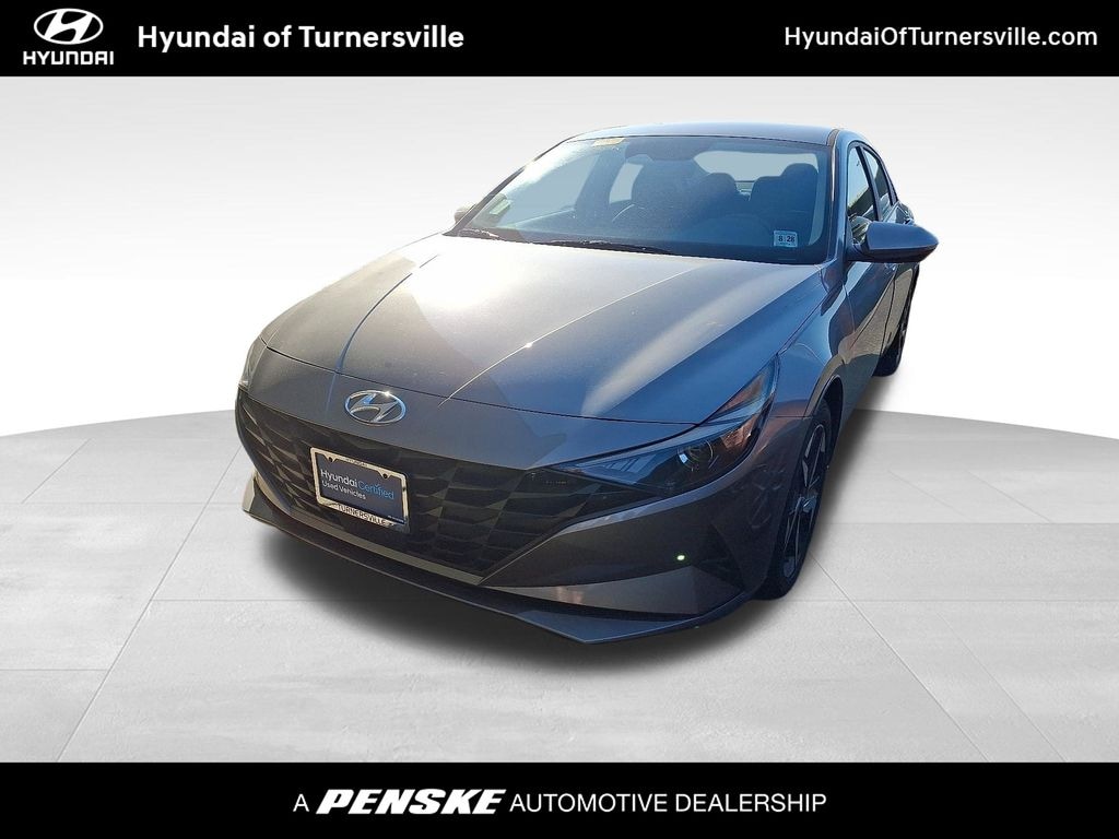 Used 2023 Hyundai Elantra SEL Sedan