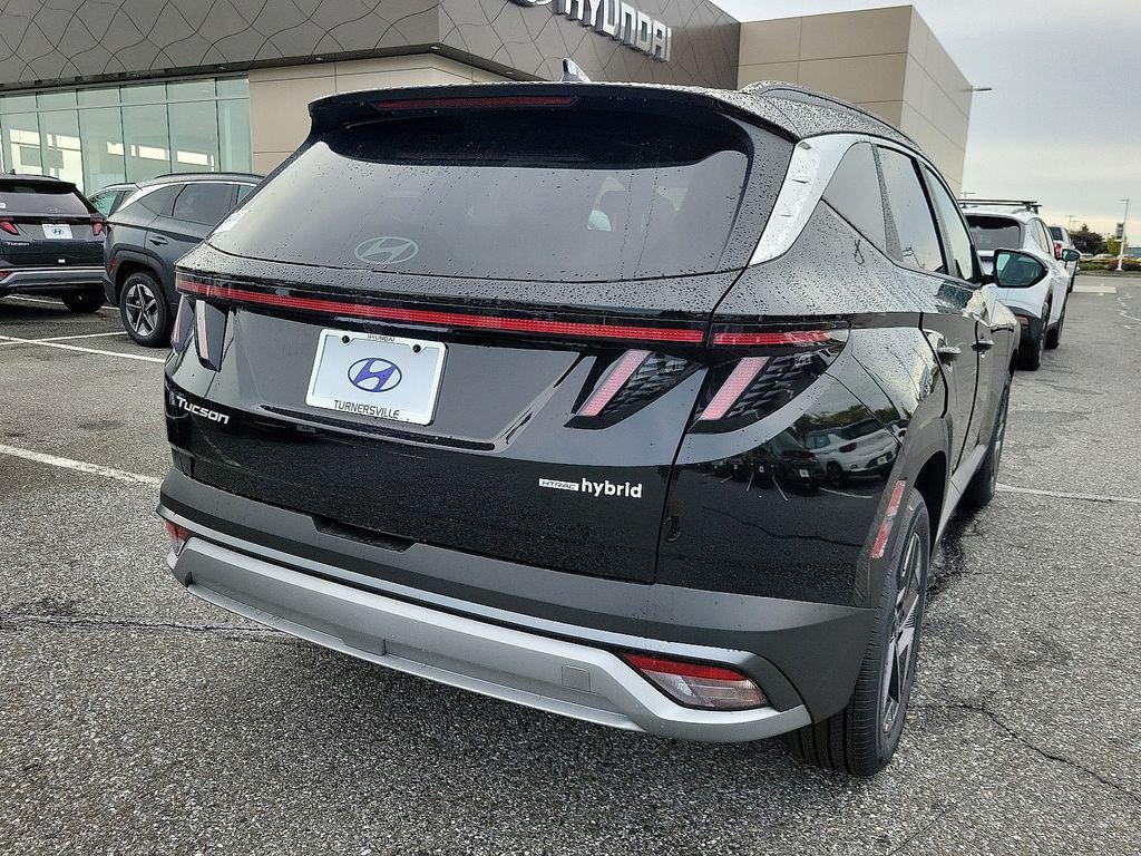 New 2025 Hyundai Tucson Hybrid SEL Convenience SUV