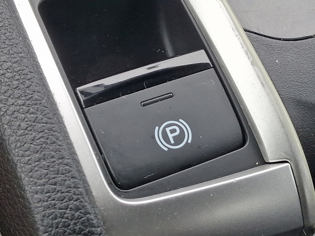 2019 Honda Civic LX - Photo 25