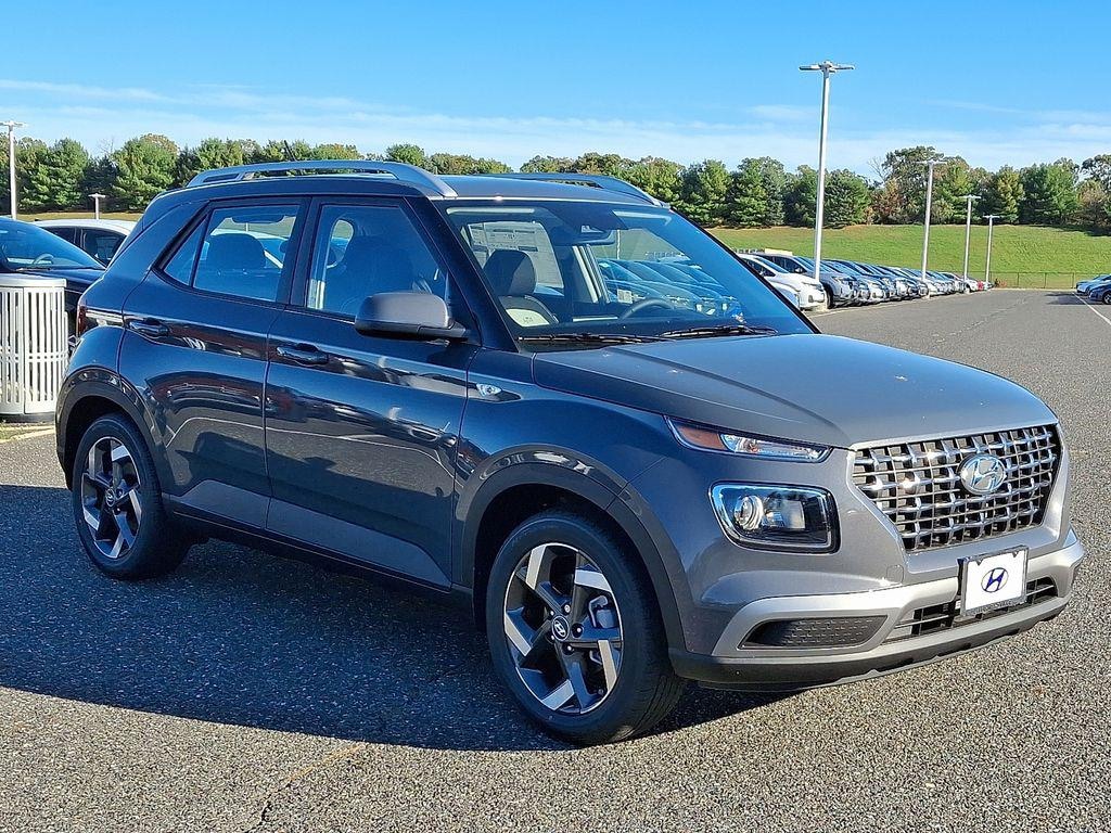 New 2026 Hyundai Venue SEL SUV