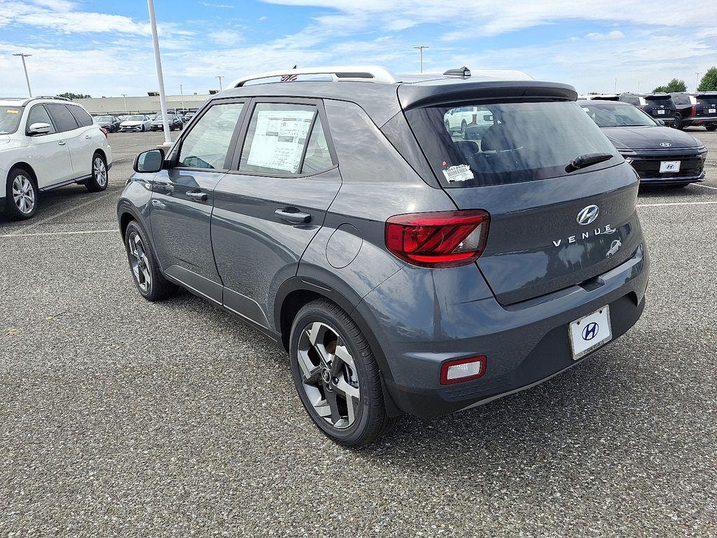 New 2026 Hyundai Venue SEL SUV