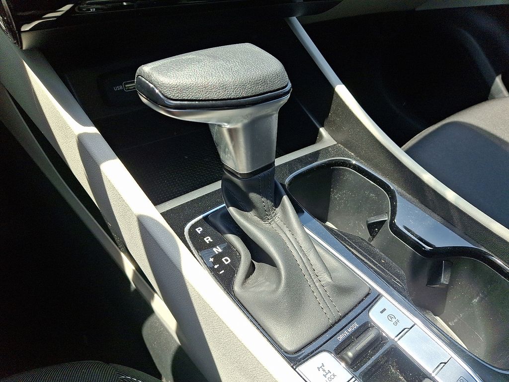 2024 Hyundai Tucson SE - Photo 15