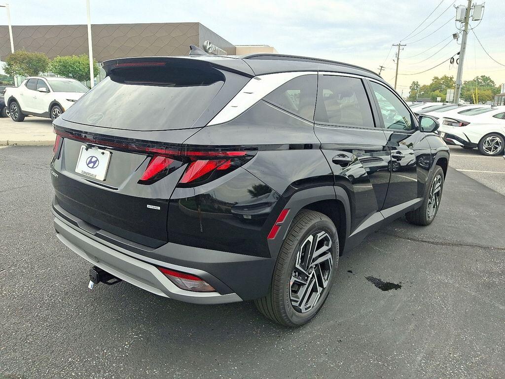 New 2026 Hyundai Tucson SEL Plus AWD SUV