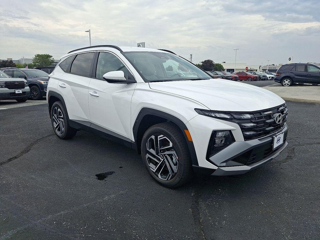 New 2026 Hyundai Tucson SEL Plus AWD SUV