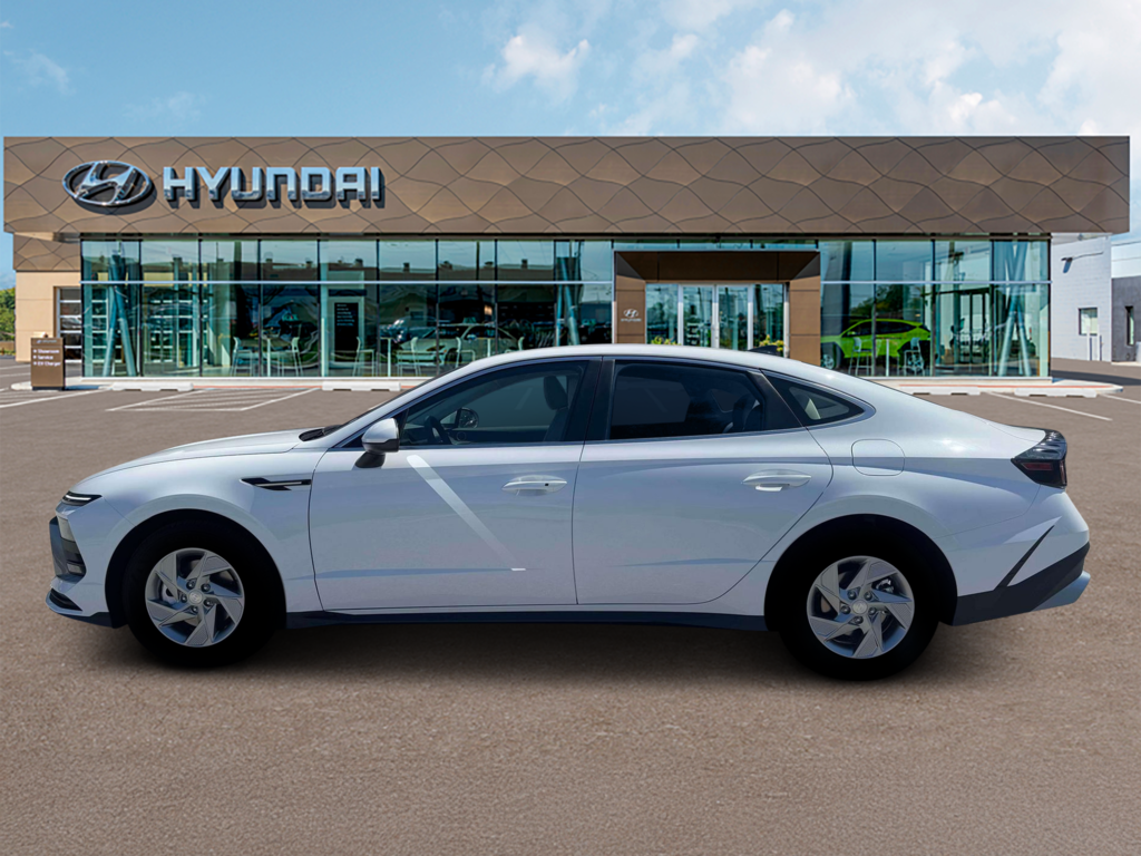 New 2026 Hyundai Sonata SE Sedan