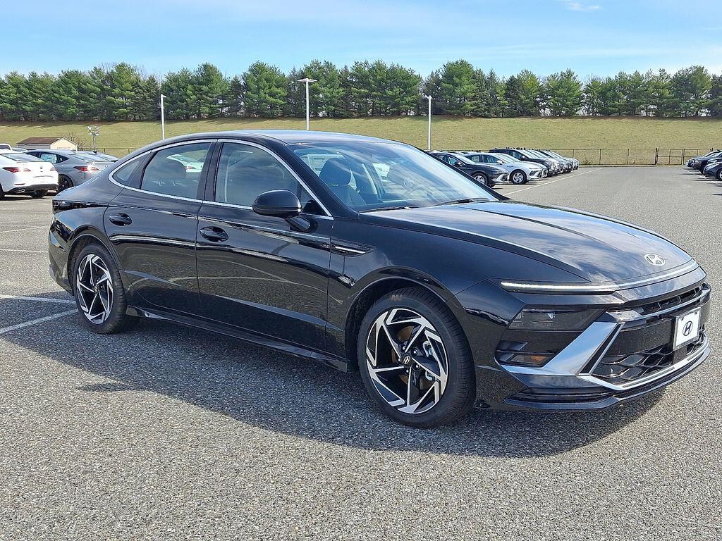 New 2026 Hyundai Sonata SEL Sport Sedan