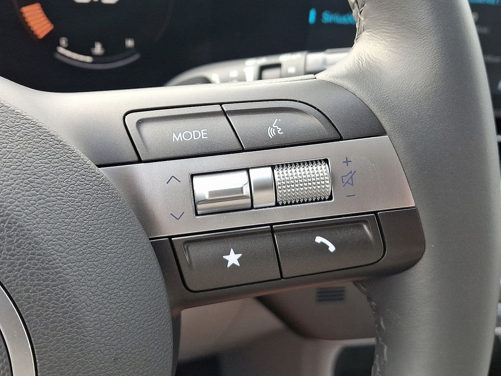 2024 Hyundai Kona SEL - Photo 23