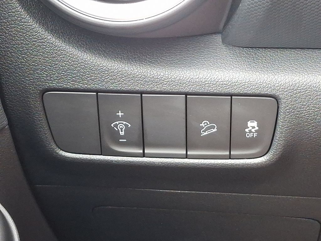 2023 Hyundai Kona Limited - Photo 25