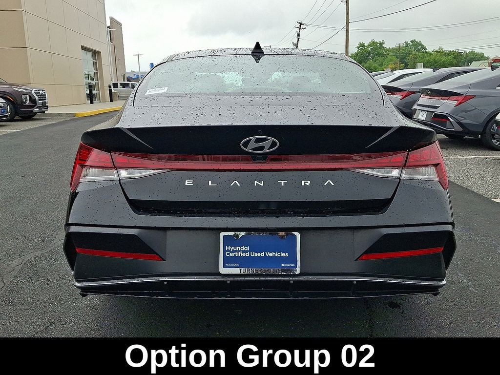 2024 Hyundai Elantra SEL - Photo 6
