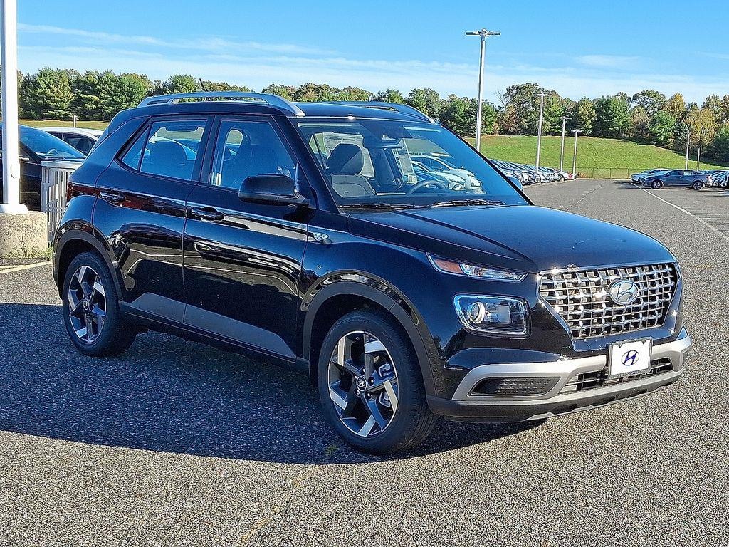 New 2026 Hyundai Venue SEL SUV