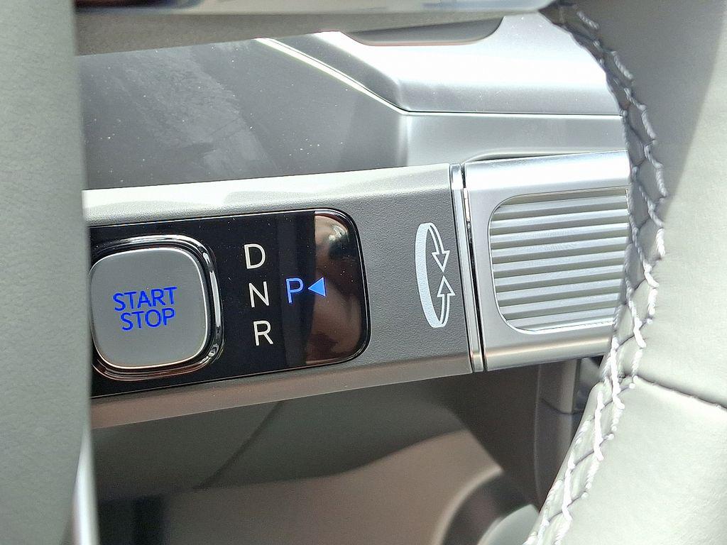 2026 Hyundai IONIQ 9 SEL - Photo 7
