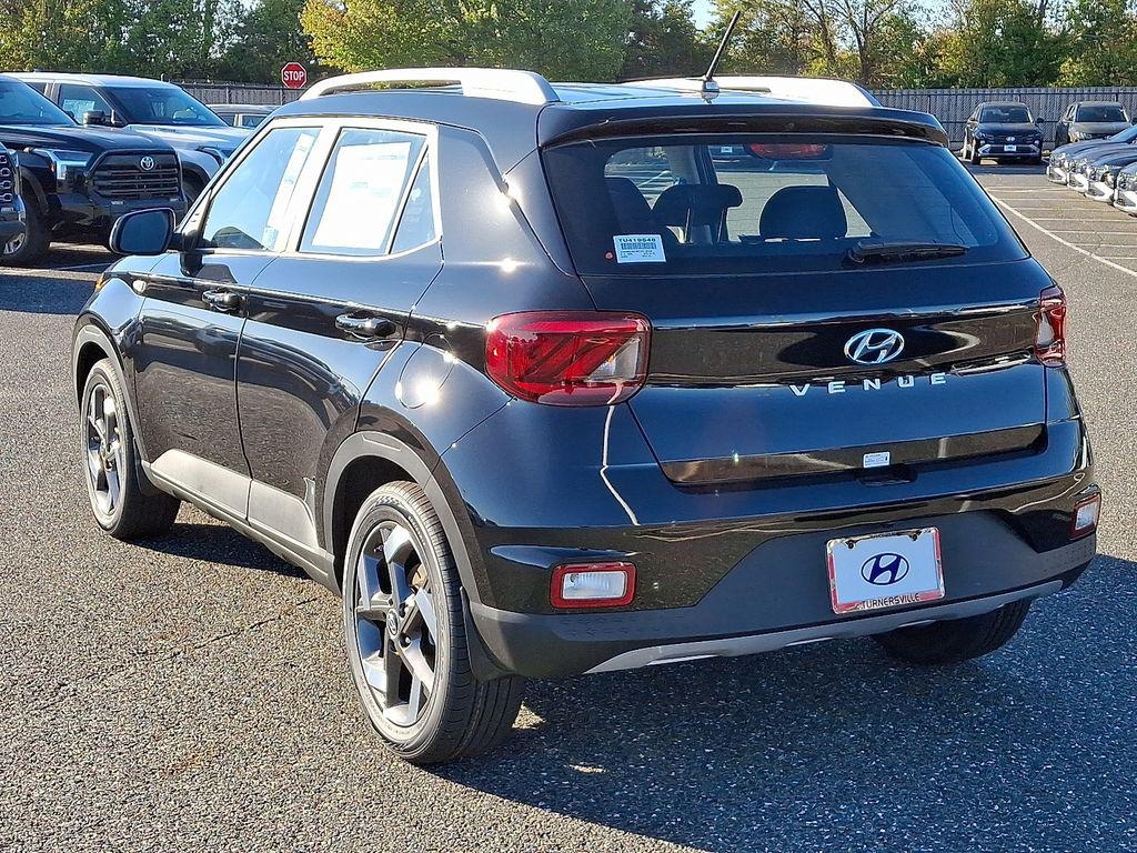 New 2026 Hyundai Venue SEL SUV