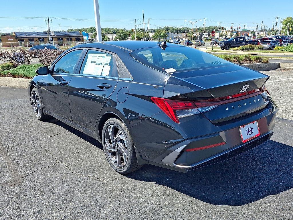 New 2026 Hyundai Elantra Limited Sedan