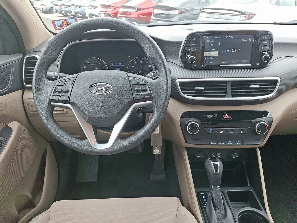 2020 Hyundai Tucson SE - Photo 12