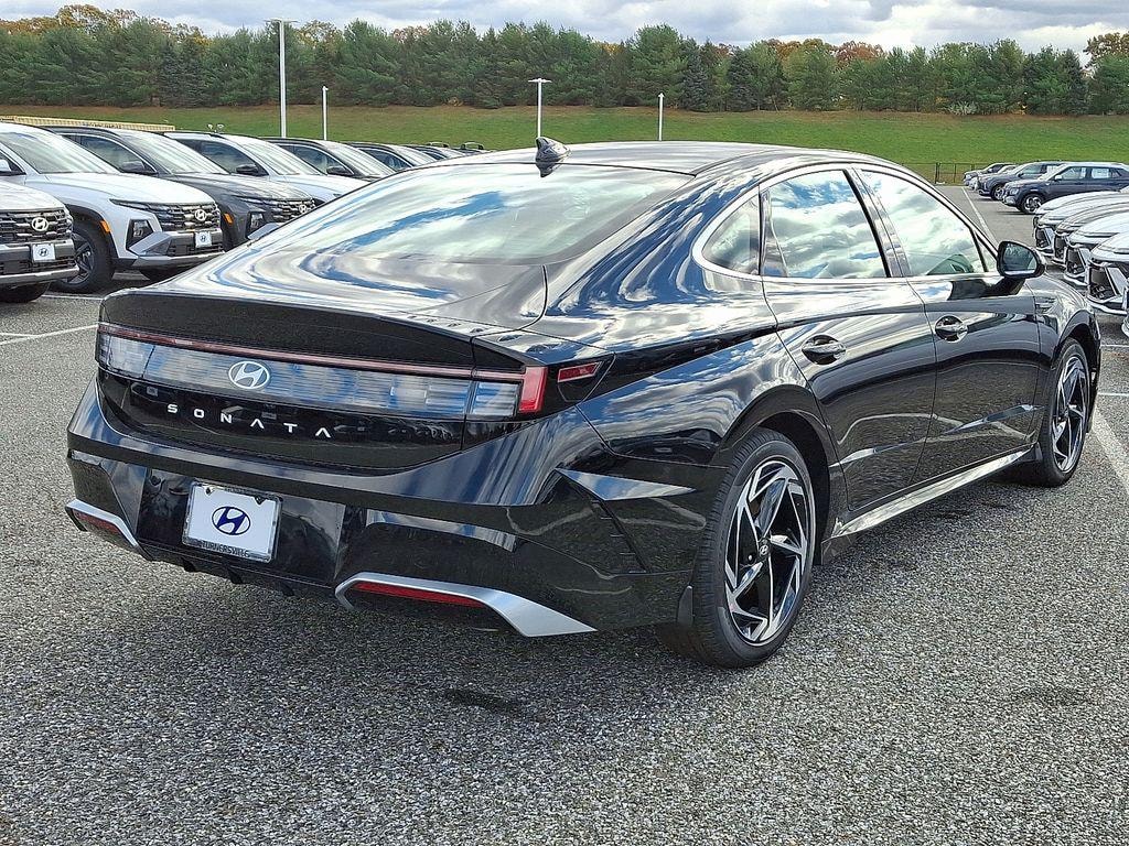 New 2026 Hyundai Sonata SEL Sport Sedan