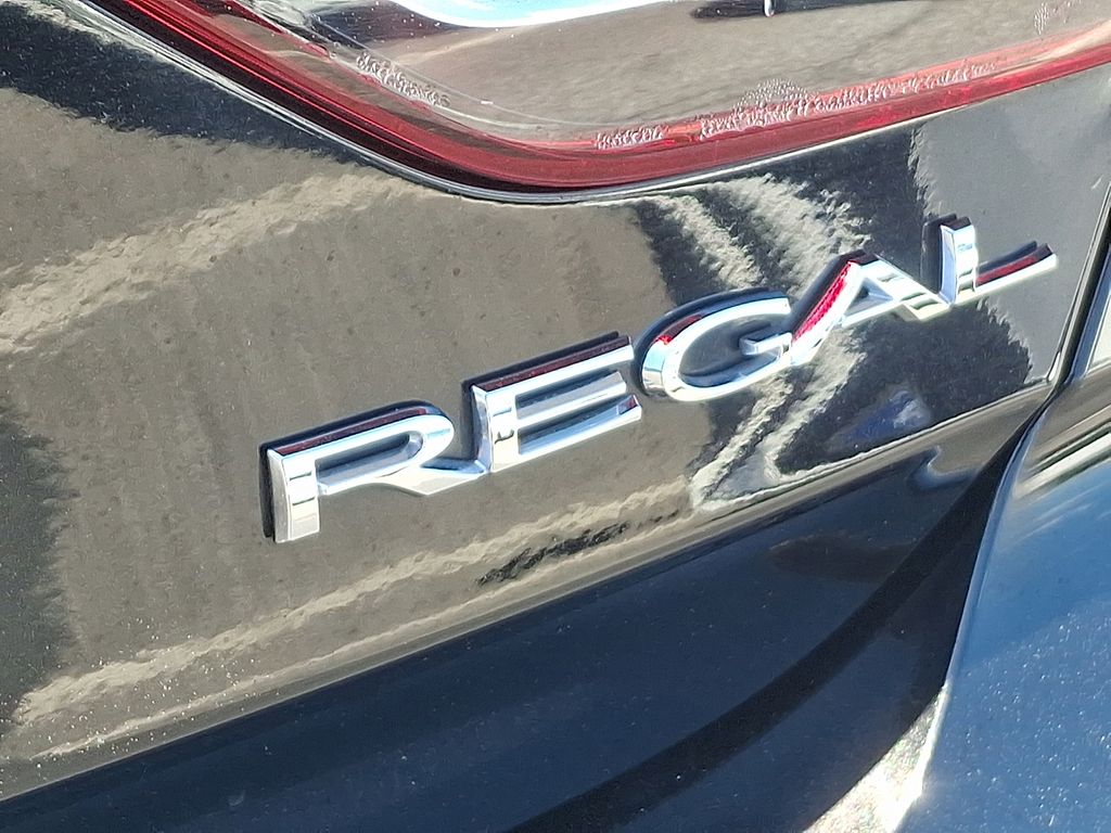 2019 Buick Regal Sportback Preferred - Photo 31