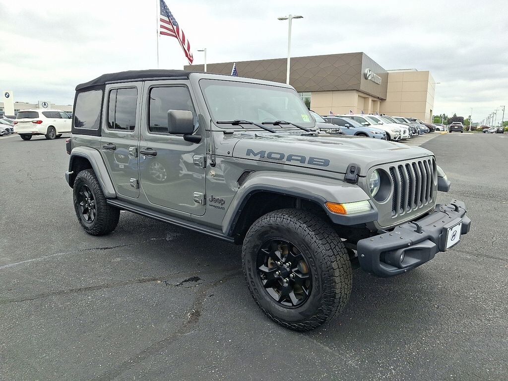Used 2019 Jeep Wrangler Unlimited Sahara 4x4 SUV