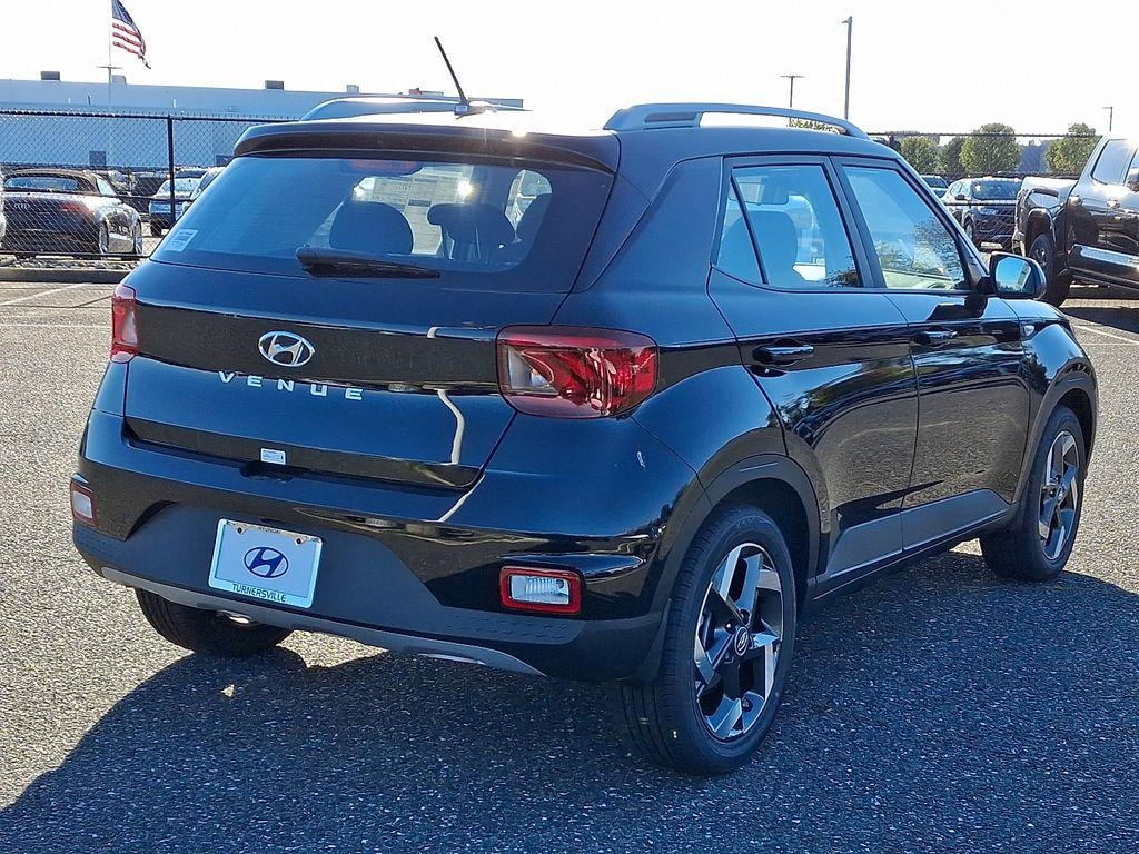 New 2026 Hyundai Venue SEL SUV
