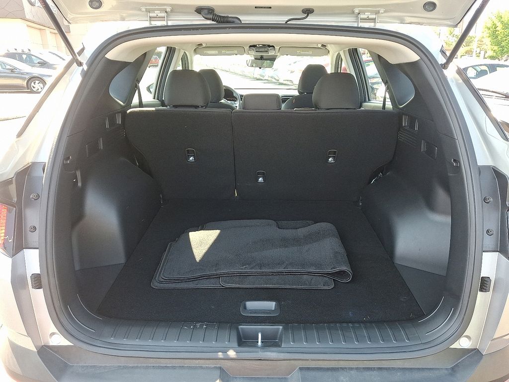 2023 Hyundai Tucson SE - Photo 29