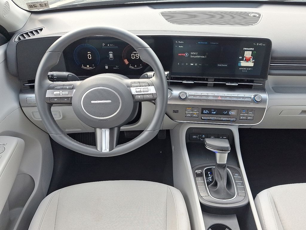 2024 Hyundai Kona SEL - Photo 13