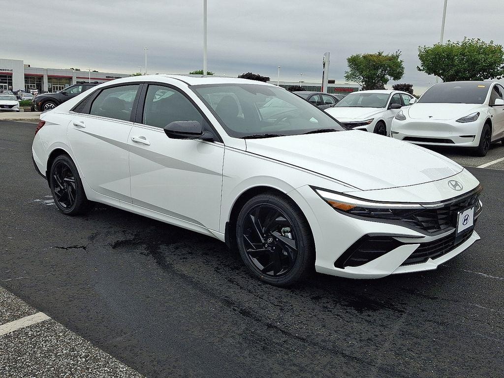 New 2026 Hyundai Elantra SEL Sport Premium Sedan