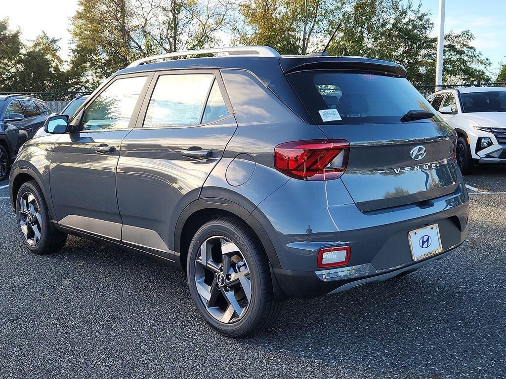 New 2026 Hyundai Venue SEL SUV